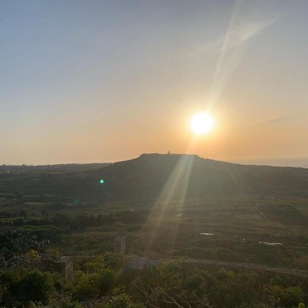Tac-Cnic Heritage Living Apartment - Spectacular Views Zebbug  Экстерьер фото