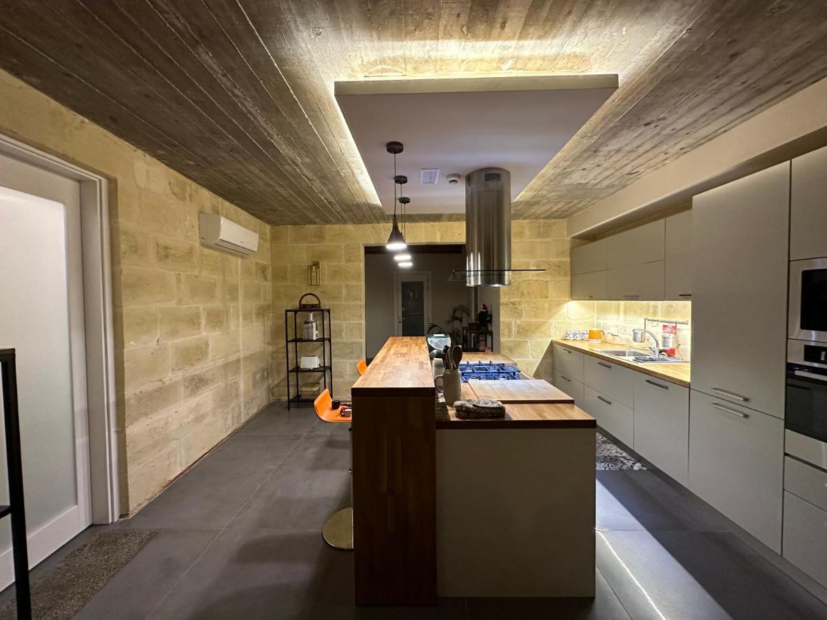 Tac-Cnic Heritage Living Apartment - Spectacular Views Zebbug  Экстерьер фото